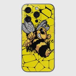 Чехол для iPhone 15 Pro Max силиконовый с защитой камеры Дикая пчела