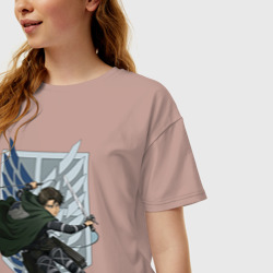 Женская футболка хлопок Oversize Атакующий Леви Аккерман - фото 2