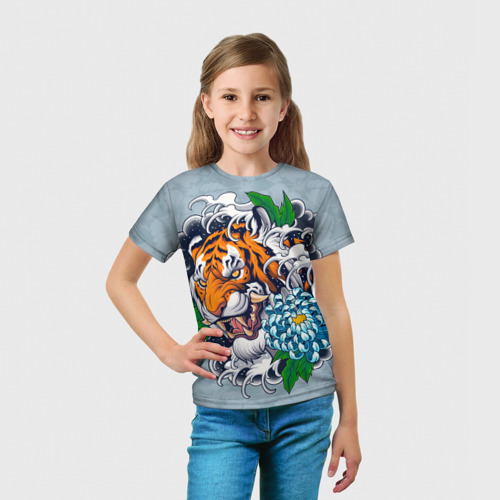 Детская футболка 3D с принтом Грозный Тигр в цветах (голова), вид сбоку #3