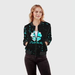 Женский бомбер 3D Логотип черный клевер с голубыми брызгами - фото 2