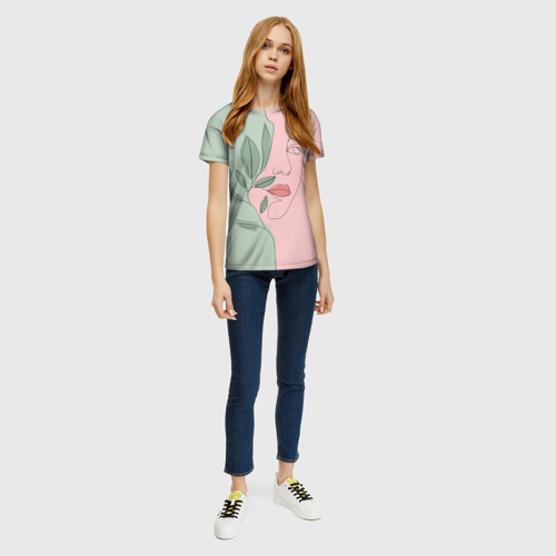 Женская футболка 3D с принтом Девушка с листьями, вид сбоку #3