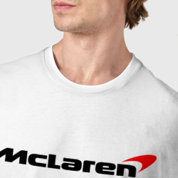 Футболка с принтом Формула 1 Макларен для мужчины, вид на модели спереди №4. Цвет основы: белый