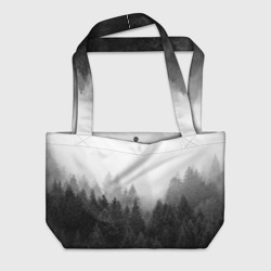 Туманный лес ёлок – Пляжная сумка 3D с принтом купить