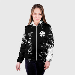 Женская куртка 3D Белый логотип Черный клевер на черном - фото 2