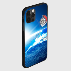 Чехол для iPhone 12 Pro Max Юрий Гагарин Планета Земля - фото 2