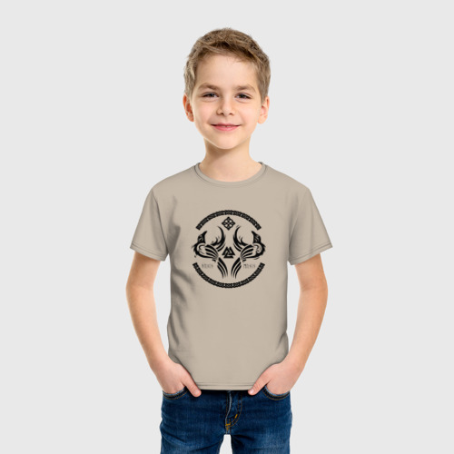 Детская футболка хлопок с принтом Вороны Одина, фото на моделе #1
