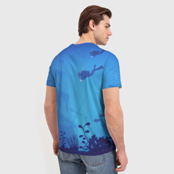 Футболка с принтом Синий кит для мужчины, вид на модели сзади №2. Цвет основы: белый