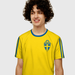 Футболка с принтом Домашняя форма Сборной Швеции для мужчины, вид на модели спереди №4. Цвет основы: белый