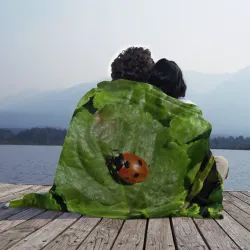 Плед 3D Божья коровка на листке - фото 2