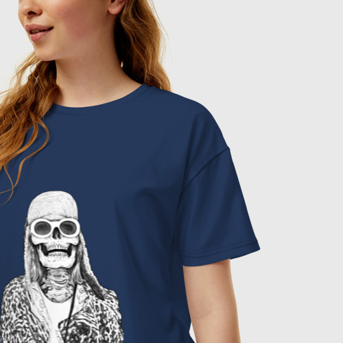 Женская футболка хлопок Oversize с принтом Скелет Курт, фото на моделе #1