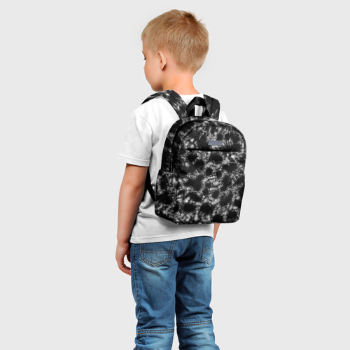 Детский рюкзак 3D с принтом Множество лиц, фото на моделе #1
