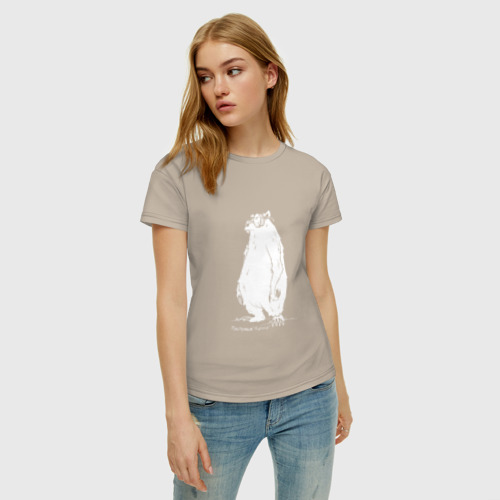 Женская футболка хлопок с принтом Курьер - Медведь, фото на моделе #1