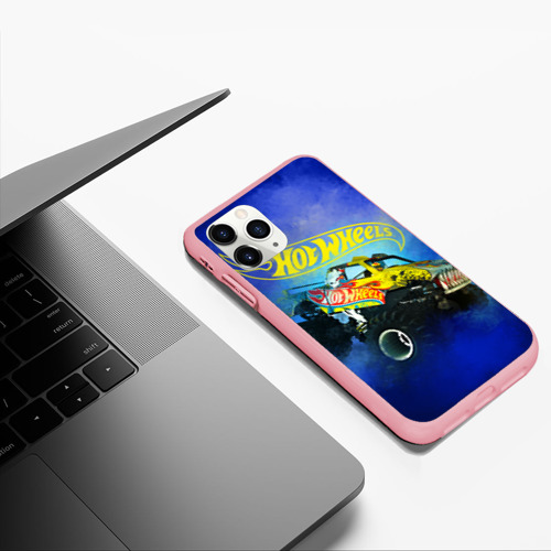 Чехол для iPhone 11 Pro Max матовый Hot Wheels. Хот Вилс, цвет баблгам - фото 5