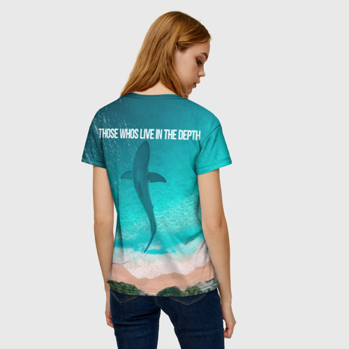 Женская футболка 3D с принтом Shark in sea, вид сзади #2