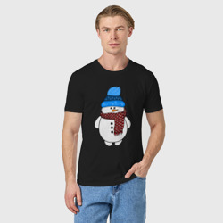 Мужская футболка хлопок Снеговик в шапочке - фото 2