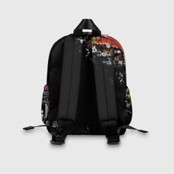 Рюкзак с принтом Лого рок групп для ребенка, вид на модели сзади №2. Цвет основы: белый