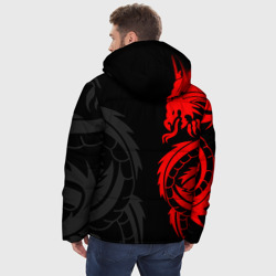 Куртка с принтом Аниме Токийские мстители: Красный дракон для мужчины, вид на модели сзади №2. Цвет основы: черный