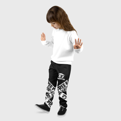 Детские брюки 3D с принтом GARENA FREE FIRE OFF CYBER LINE STYLE, фото на моделе #1