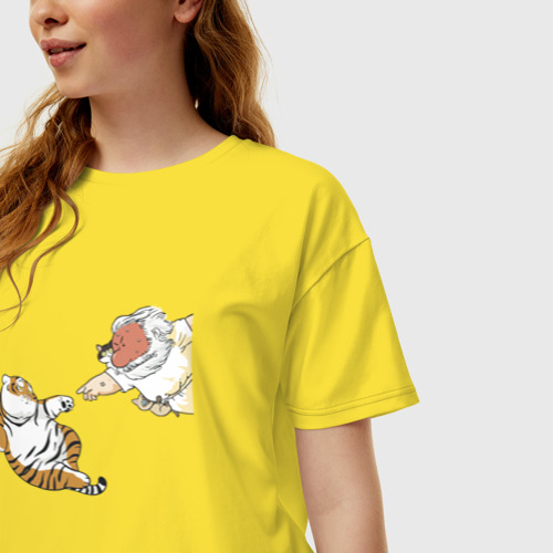Женская футболка хлопок Oversize Сотворение тигрёнка - пародия на Микеланджело, цвет желтый - фото 3