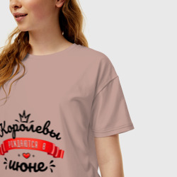 Женская футболка хлопок Oversize Королевы рождаются в июне Красная ленточка - фото 2