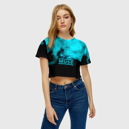 Женская футболка Crop-top 3D Мэттью Беллами бирюзовый туман Muse, цвет 3D печать - фото 3