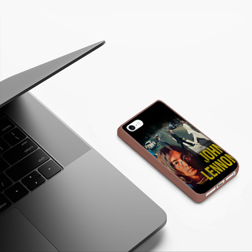 Чехол для iPhone 5/5S матовый The Beatles John Lennon, цвет коричневый - фото 5