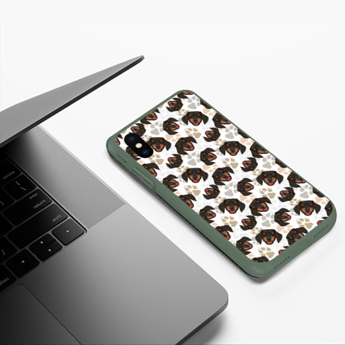 Чехол для iPhone XS Max матовый Такса Dachshund Dog, цвет темно-зеленый - фото 5