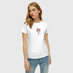 Женская футболка хлопок Скелет и пионы - современно и молодежно - фото 2