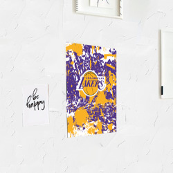Постер с принтом Lakers фирменные цвета брызги красок LA для любого человека, вид спереди №3. Цвет основы: белый