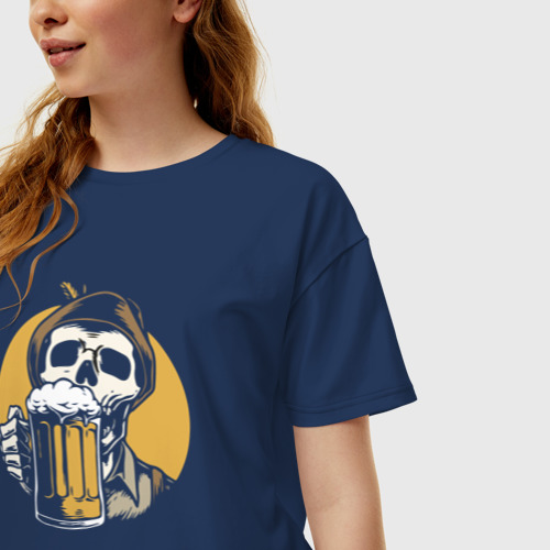 Женская футболка хлопок Oversize Прикольный любитель пива, цвет темно-синий - фото 3