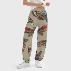 Женские джоггеры оверсайз 3D Мотыльки-черепа - фото 2