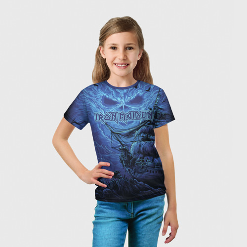 Детская футболка 3D с принтом IRON MAIDEN ПИРАТЫ В БЕЗДНЕ МОРСКОЙ, вид сбоку #3