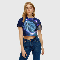 Женская футболка Crop-top 3D Тигр идет по млечному пути - фото 2