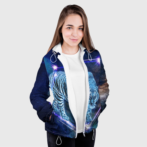 Женская куртка 3D с принтом Тигр идет по млечному пути, вид сбоку #3