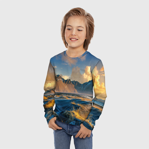 Детский лонгслив 3D с принтом Красивый горный пейзаж, фото на моделе #1