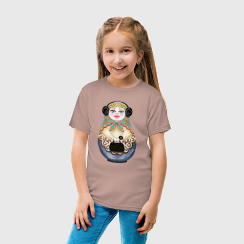 Детская футболка хлопок с принтом Современная матрешка, вид сбоку #3