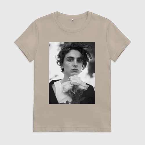Женская футболка хлопок с принтом Timothee Chalamet с розами, вид спереди #2