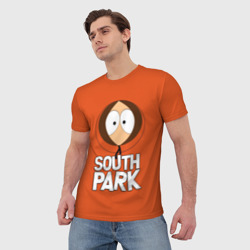 Футболка с принтом Южный Парк Кенни South Park для мужчины, вид на модели спереди №2. Цвет основы: белый