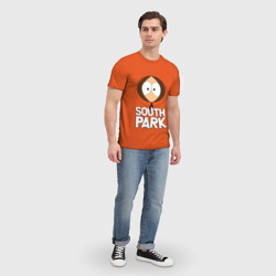 Футболка с принтом Южный Парк Кенни South Park для мужчины, вид на модели спереди №3. Цвет основы: белый