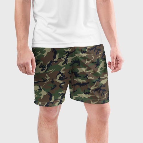 Мужские шорты спортивные с принтом Камуфляж - (Camouflage), фото на моделе #1