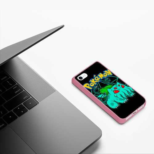 Чехол для iPhone 5/5S матовый Бульбатулху - Покемоны, цвет малиновый - фото 5