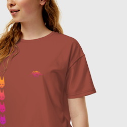 Женская футболка хлопок Oversize Стрей gradient logo - фото 2