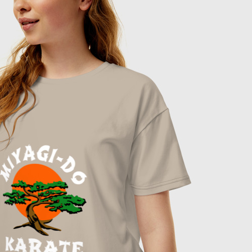 Женская футболка хлопок Oversize с принтом Мияги до карате, фото на моделе #1