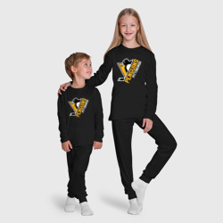 Пижама с принтом Pittsburgh Penguins Питтсбург Пингвинз для ребенка, вид на модели спереди №5. Цвет основы: черный