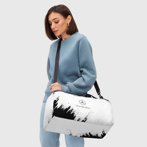 Сумка спортивная 3D с принтом [Mercedes-Benz] - White texture, вид сбоку #3
