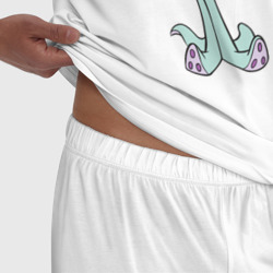 Пижама с принтом Сквидвард Тентаклс для мужчины, вид на модели спереди №4. Цвет основы: белый