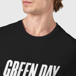 Футболка с принтом Green Day Рок кот для мужчины, вид на модели спереди №4. Цвет основы: черный
