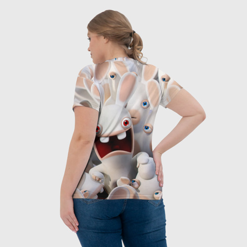 Женская футболка 3D с принтом Бешеные кролики в толпе, вид сзади #2