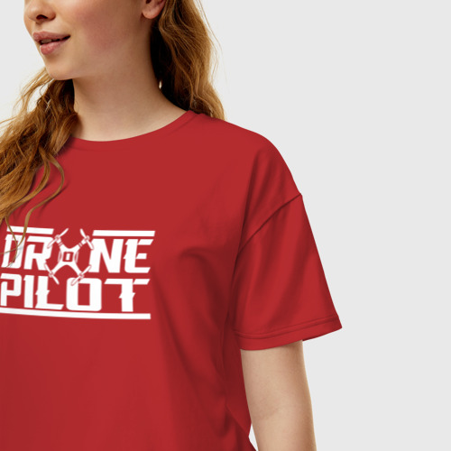 Женская футболка хлопок Oversize с принтом Дрон пилот, фото на моделе #1