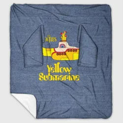 Плед с рукавами On a Yellow Submarine 3D
